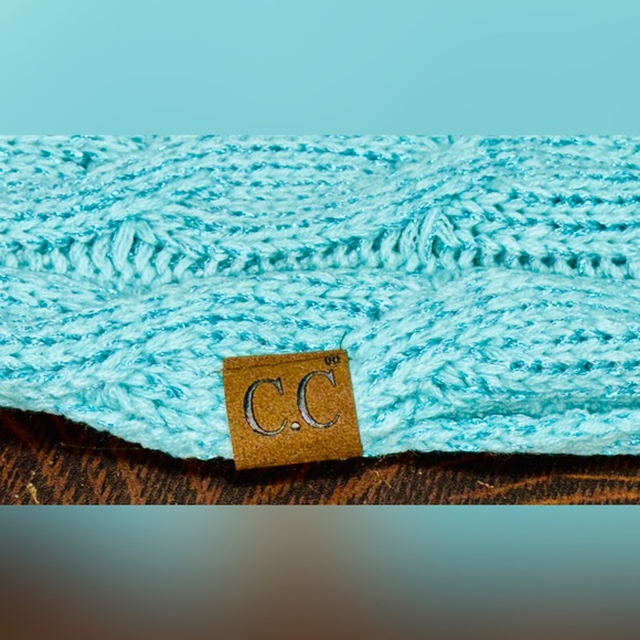 C. C. Infinity Metallic Threaded-Aqua/Turquoise Scarf - Picture 4 of 4